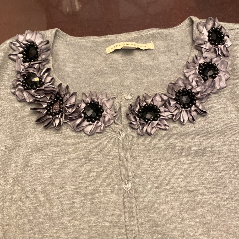 Gray button up the front sweater. Suitable for evening wear. Size XL - Picture 2 of 10